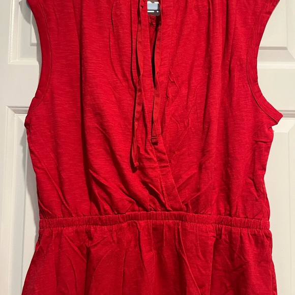 NWT Banana Republic Factory Women’s Red Flutter top - Picture 6 of 8